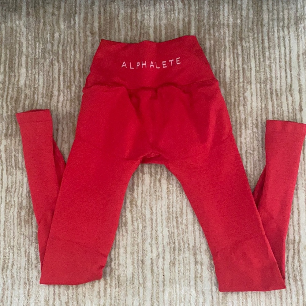 Alphalete compression leggings